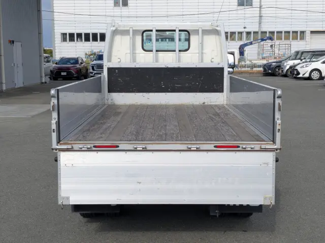 日野 デュトロ 2RG-XZU605M(2WD)の写真9