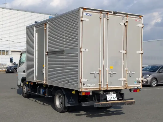 三菱 キャンター TPG-FEB50(2WD)の写真4