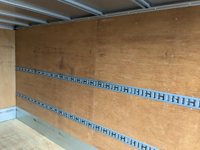 三菱 キャンター TPG-FEB50(2WD)の写真13