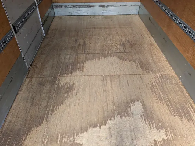 三菱 キャンター TPG-FEB50(2WD)の写真14