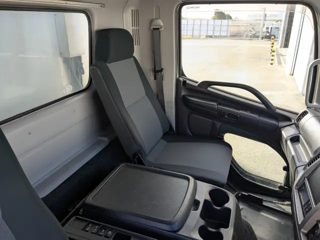 日野 レンジャー TKG-FC9JGAG(2WD)の写真27