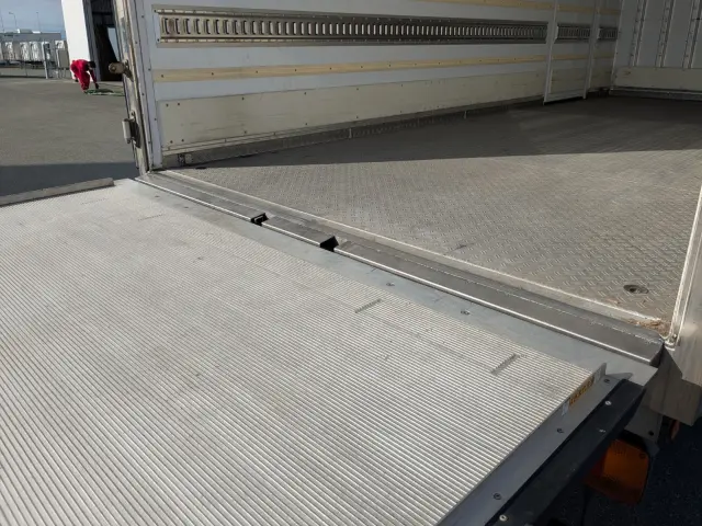 日野 レンジャー TKG-FC9JGAG(2WD)の写真37