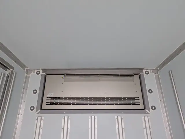 三菱 キャンター 2RG-FBAV0(2WD)の写真16