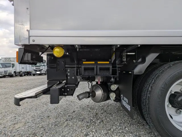 三菱 キャンター 2RG-FBAV0(2WD)の写真32