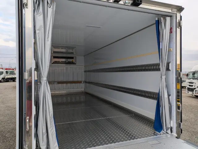 三菱 ファイター 2KG-FK65F(2WD)の写真20