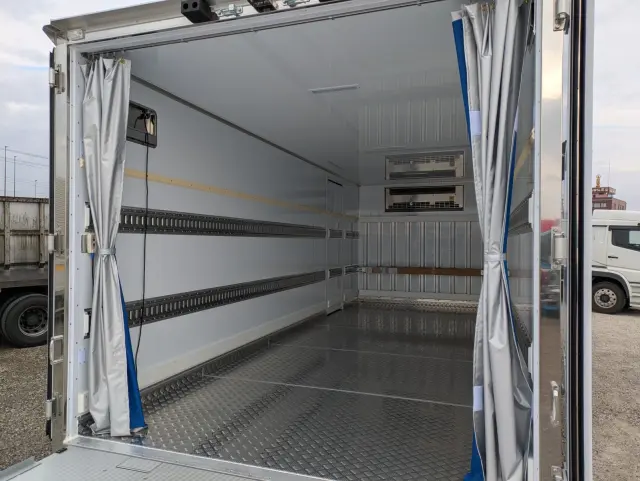 三菱 ファイター 2KG-FK65F(2WD)の写真21