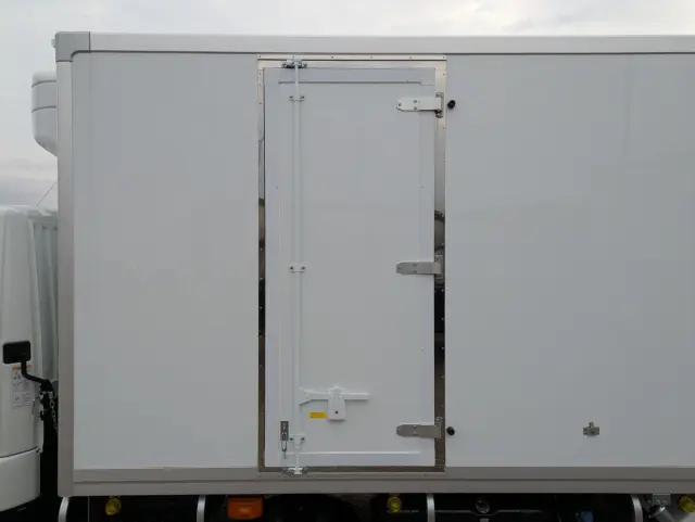 三菱 ファイター 2KG-FK65F(2WD)の写真29