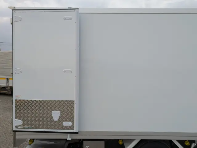 三菱 ファイター 2KG-FK65F(2WD)の写真32