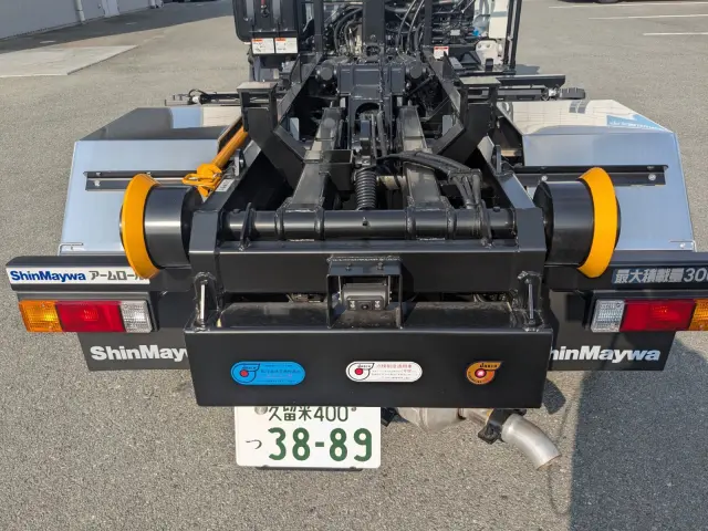 三菱 キャンター 2RG-FBAV0(2WD)の写真15