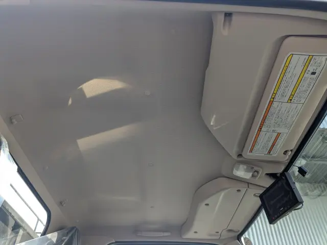 三菱 キャンター 2RG-FBAV0(2WD)の写真25