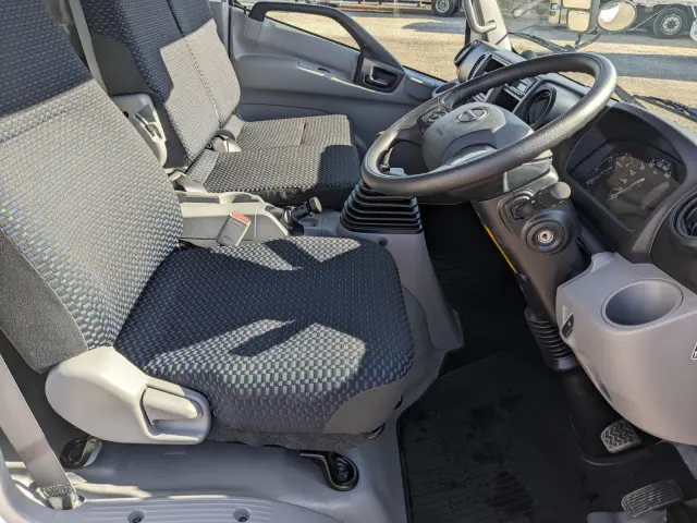 日野 デュトロ 2KG-XZU710M(2WD)の写真33