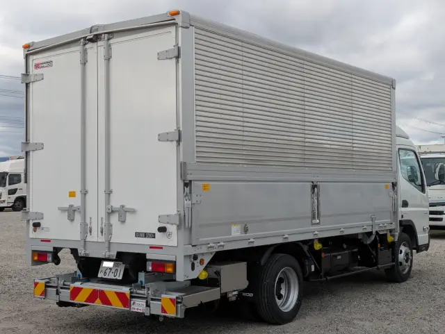 三菱 キャンター 2PG-FEB80(2WD)の写真9