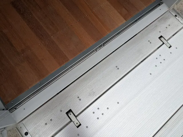 三菱 キャンター 2PG-FEB80(2WD)の写真16