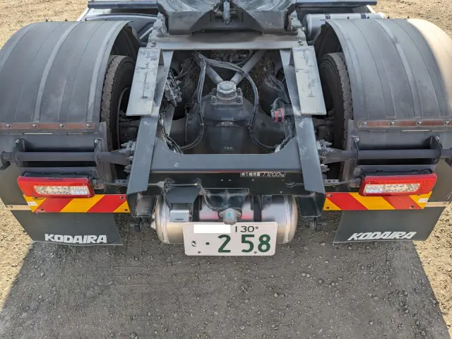 いすゞ ギガ 2RG-EK5DAB(2WD)の写真9