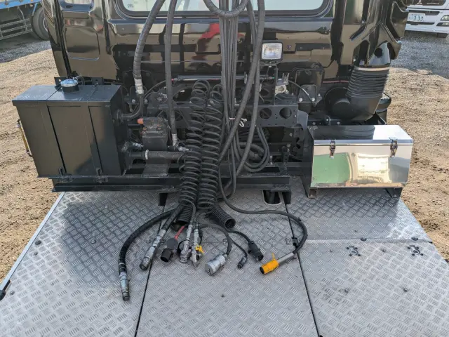 いすゞ ギガ 2RG-EK5DAB(2WD)の写真11