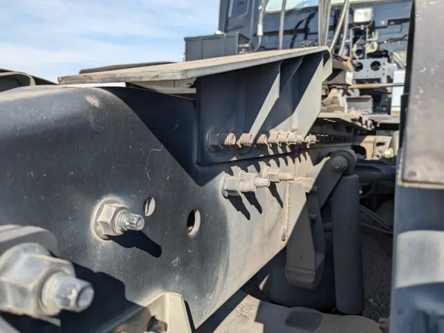 いすゞ ギガ 2RG-EK5DAB(2WD)の写真24