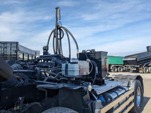 いすゞ ギガ 2RG-EK5DAB(2WD)の写真31