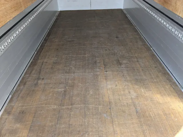 日野 レンジャー 2KG-FD2ABG(2WD)の写真12