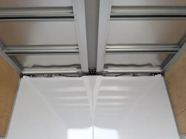 日野 レンジャー 2KG-FD2ABG(2WD)の写真15