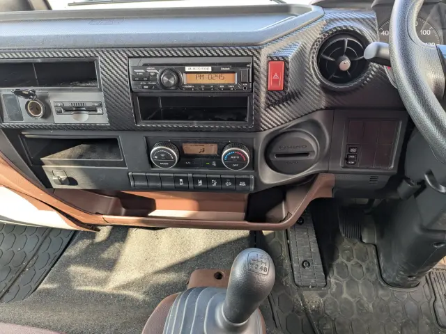 日野 レンジャー 2KG-FD2ABG(2WD)の写真35