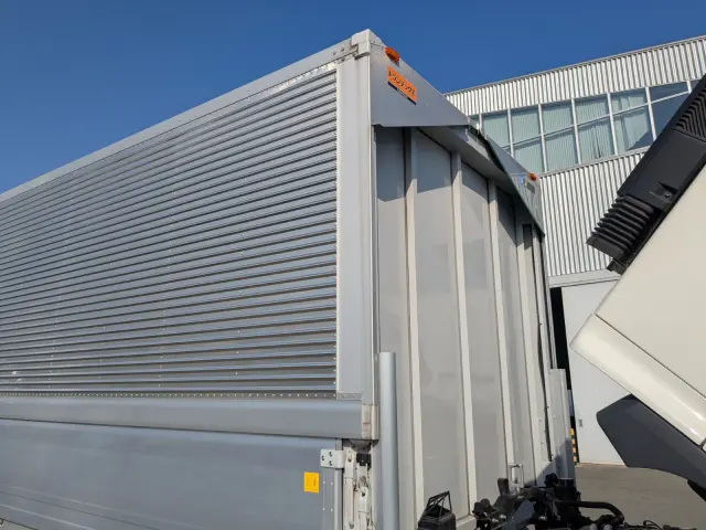 日野 レンジャー 2KG-FD2ABG(2WD)の写真42