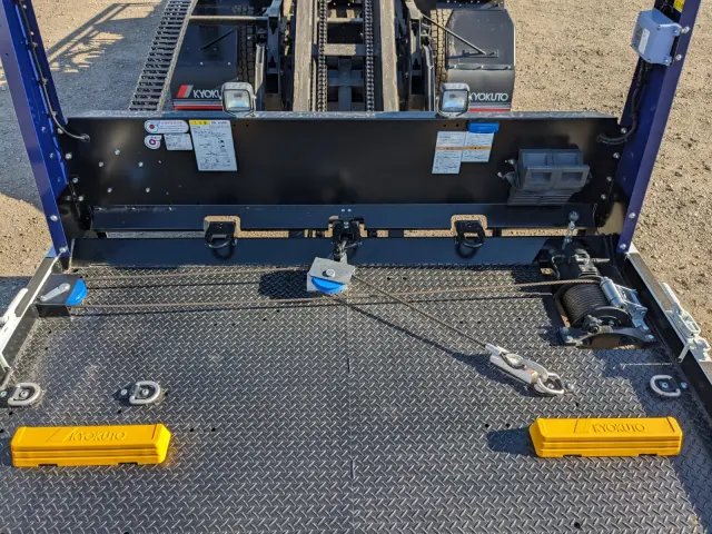 三菱 キャンター 2PG-FEB90(2WD)の写真12