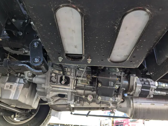 三菱 キャンター 2PG-FEB90(2WD)の写真19