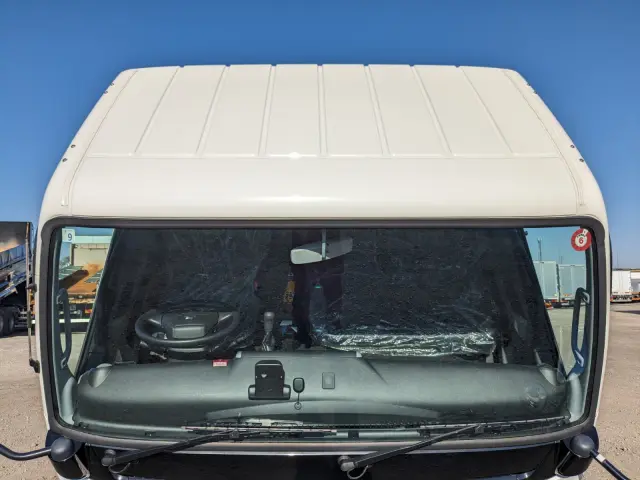 三菱 キャンター 2PG-FEB90(2WD)の写真44