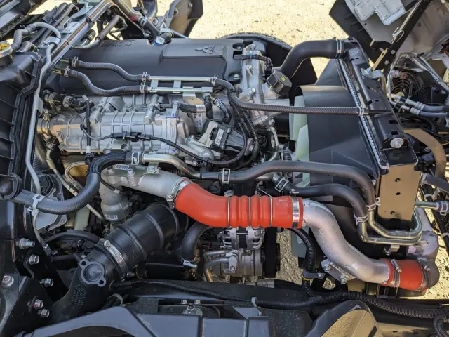 三菱 キャンター 2PG-FEB90(2WD)の写真45