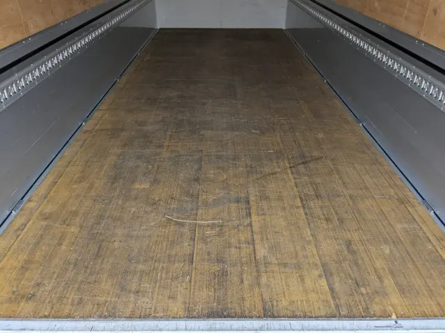 日野 レンジャー 2KG-FD2ABG(2WD)の写真12