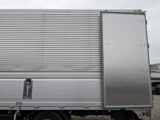 日野 レンジャー 2KG-FD2ABG(2WD)の写真20