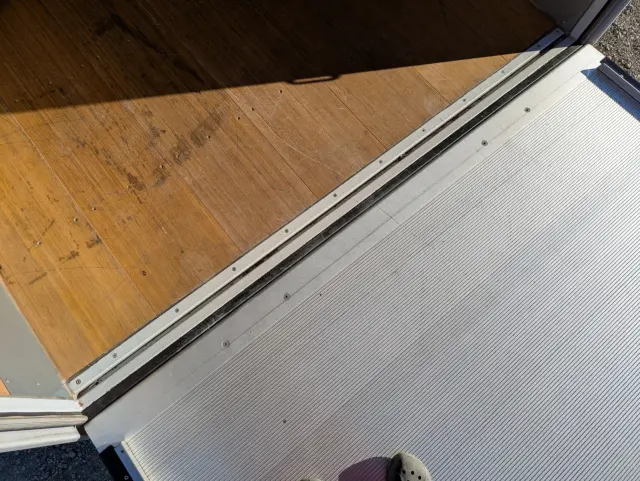 日野 デュトロ 2RG-XZU710M(2WD)の写真15