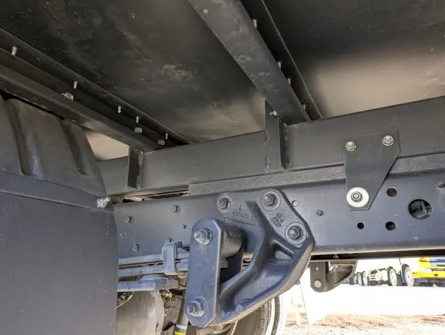 日野 デュトロ 2RG-XZU710M(2WD)の写真23