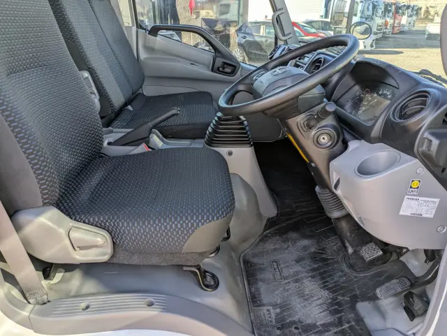 日野 デュトロ 2RG-XZU710M(2WD)の写真33