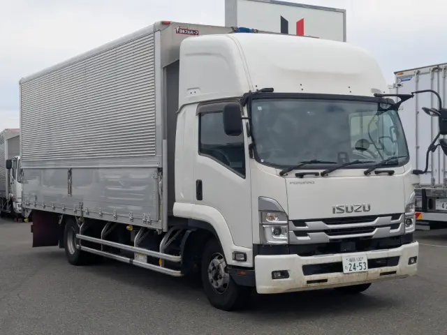 いすゞ フォワード 2RG-FRR90T2(2WD)の写真3
