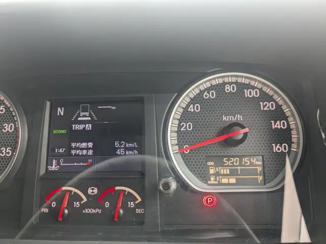 いすゞ フォワード 2RG-FRR90T2(2WD)の写真34