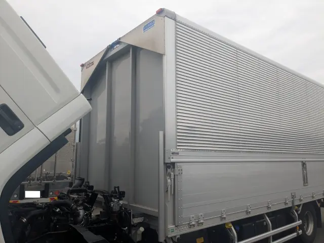 いすゞ フォワード 2RG-FRR90T2(2WD)の写真35