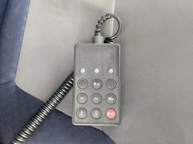 いすゞ フォワード 2RG-FRR90T2(2WD)の写真43