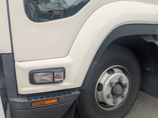 いすゞ フォワード 2RG-FRR90T2(2WD)の写真46