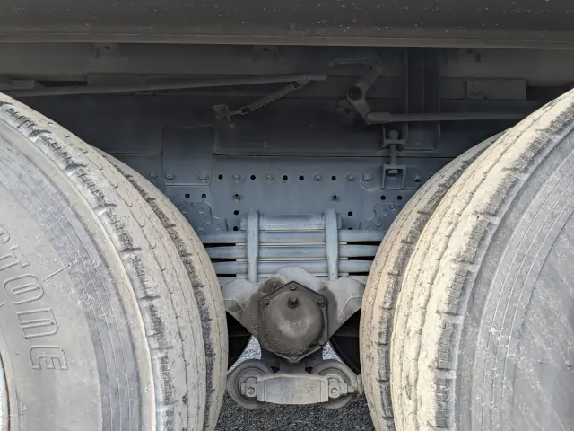 日野 プロフィア 2DG-FS1AJA(6x4)の写真23