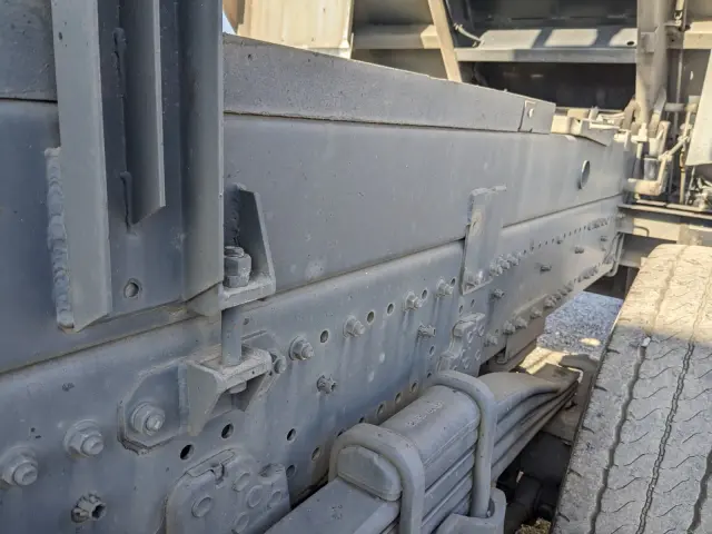 日野 プロフィア 2DG-FS1AJA(6x4)の写真33