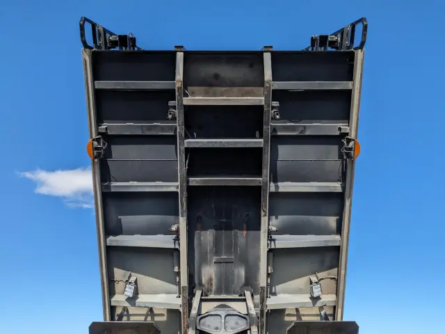 日野 プロフィア 2DG-FS1AJA(6x4)の写真35