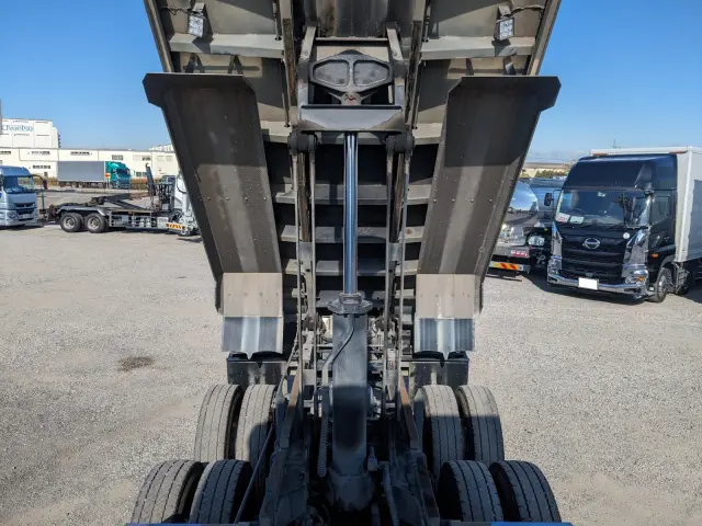 日野 プロフィア 2DG-FS1AJA(6x4)の写真36