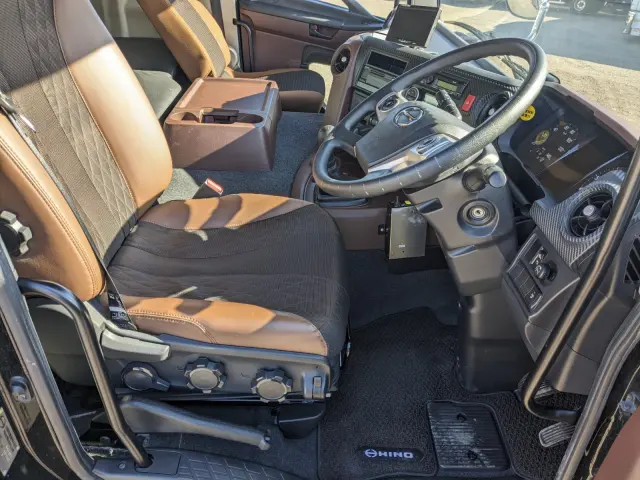 日野 プロフィア 2DG-FS1AJA(6x4)の写真40