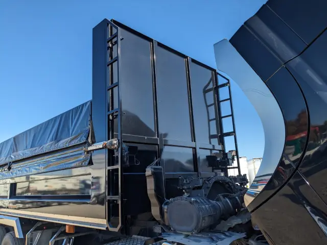 日野 プロフィア 2DG-FS1AJA(6x4)の写真50