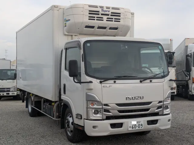 いすゞ エルフ 2RG-NPR88AN(2WD)の写真3