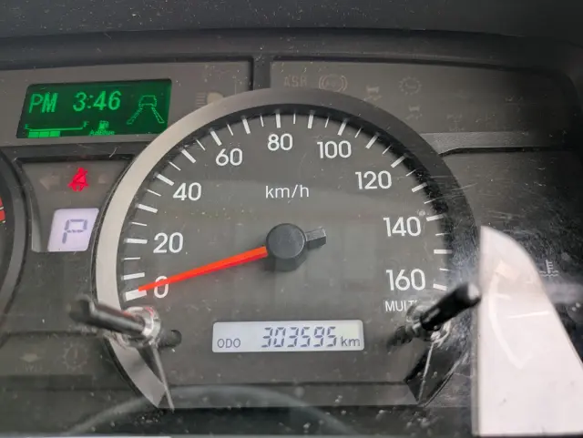 いすゞ エルフ 2RG-NPR88AN(2WD)の写真39