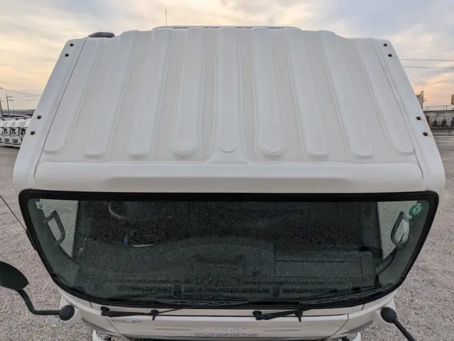 いすゞ エルフ 2RG-NPR88AN(2WD)の写真42