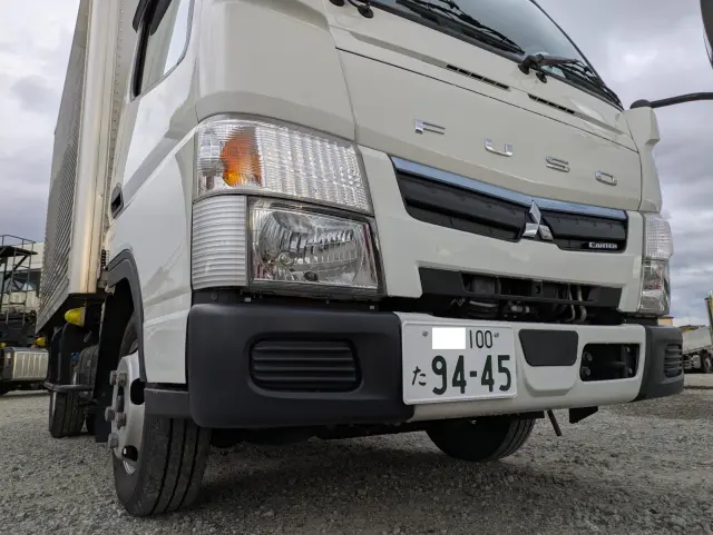 三菱 キャンター 2RG-FBA20(2WD)の写真4