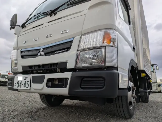 三菱 キャンター 2RG-FBA20(2WD)の写真5